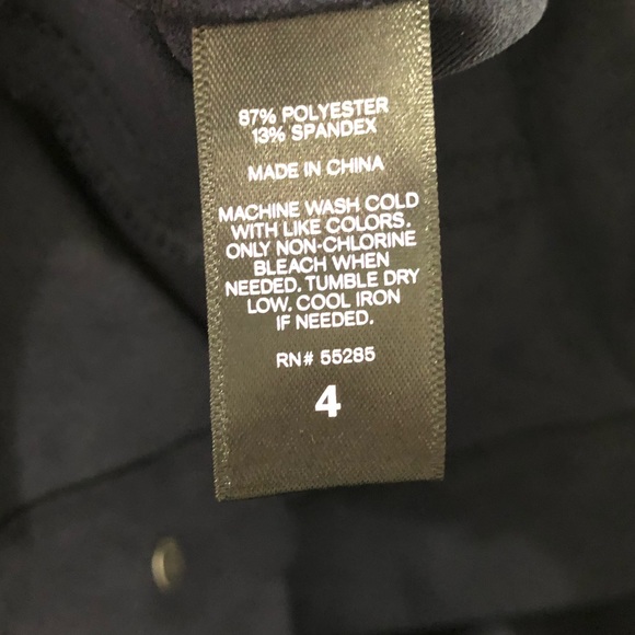 Express Button front A- line skirt size 4 - Picture 6 of 6